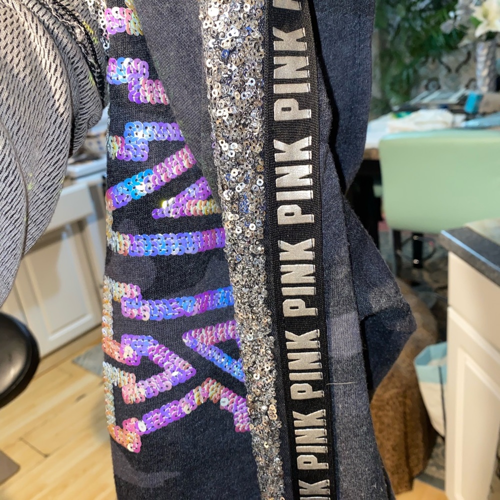 PINK VS |  sweat suit set with sequins - Picture 11 of 11